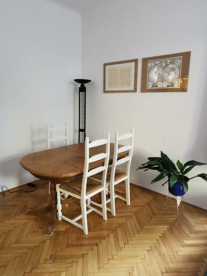 Romantic Studio In Budapest 12Th District Close To Mom Park Apartment ภายนอก รูปภาพ